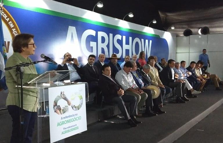 Especial Agrishow: Tereza Cristina anuncia mais R$ 500 milhões para o Moderfrota na atual safra