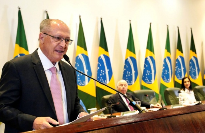 Tarifaço dos EUA ameaça 36% das exportações brasileiras