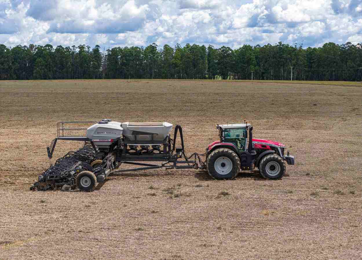 Massey Ferguson destaca portfólio na Coopercitrus Expo 2026