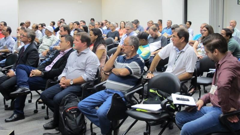 Agentes do Indea fazem atualização sobre defensivos agrícolas