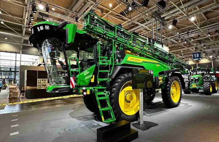 John Deere apresenta pulverizador autopropelido 500R