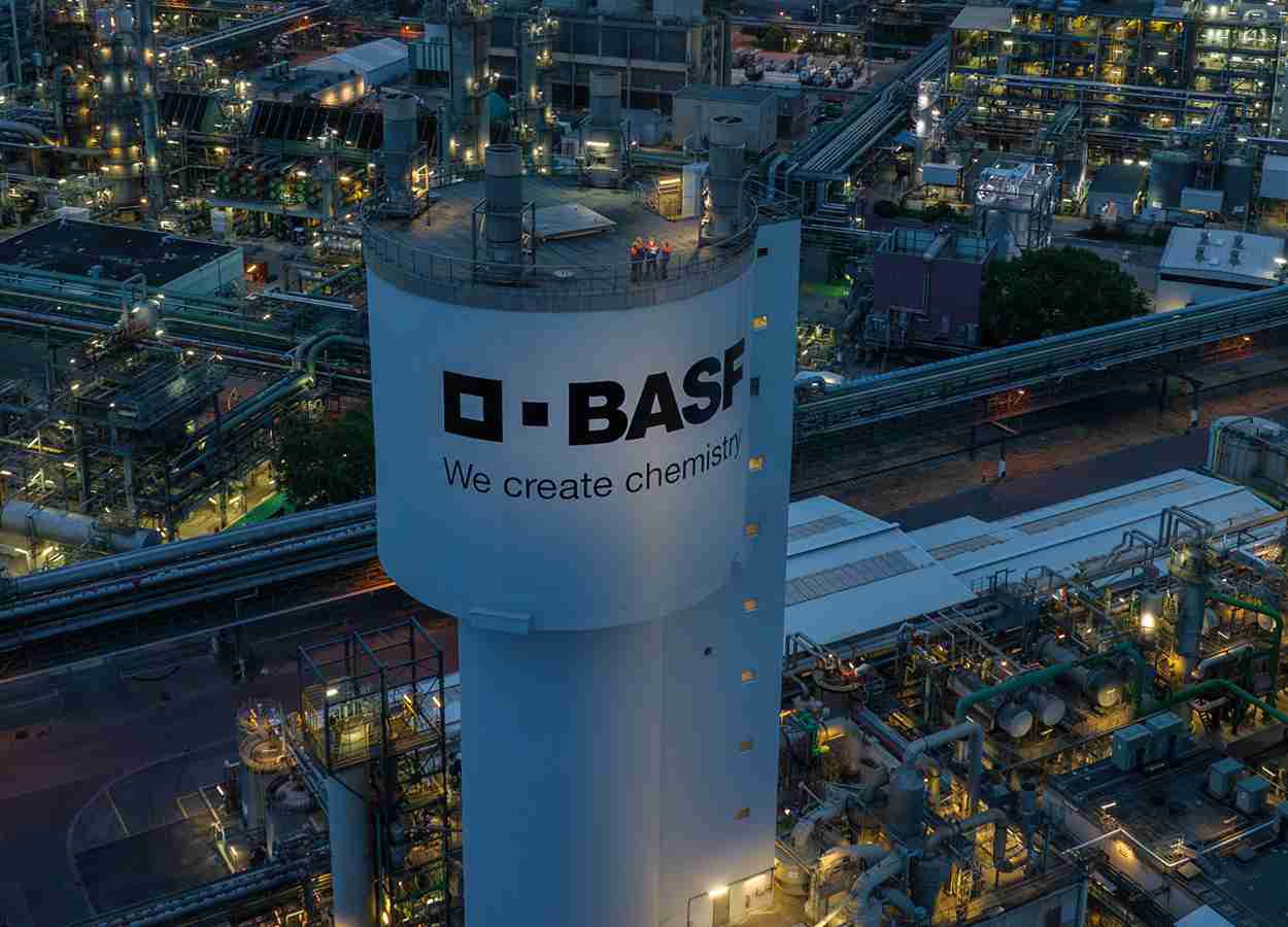 BASF escolhe bancos para preparar IPO da Agricultural Solutions
