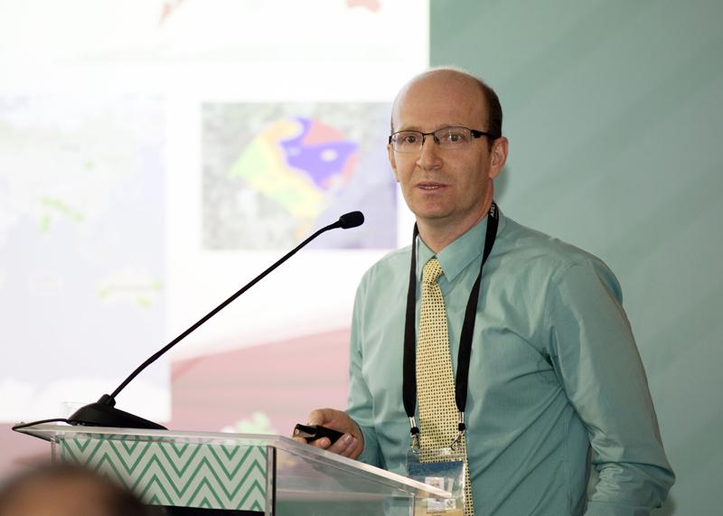 ​Professor da UPF apresenta ferramentas de informações climáticas em evento internacional