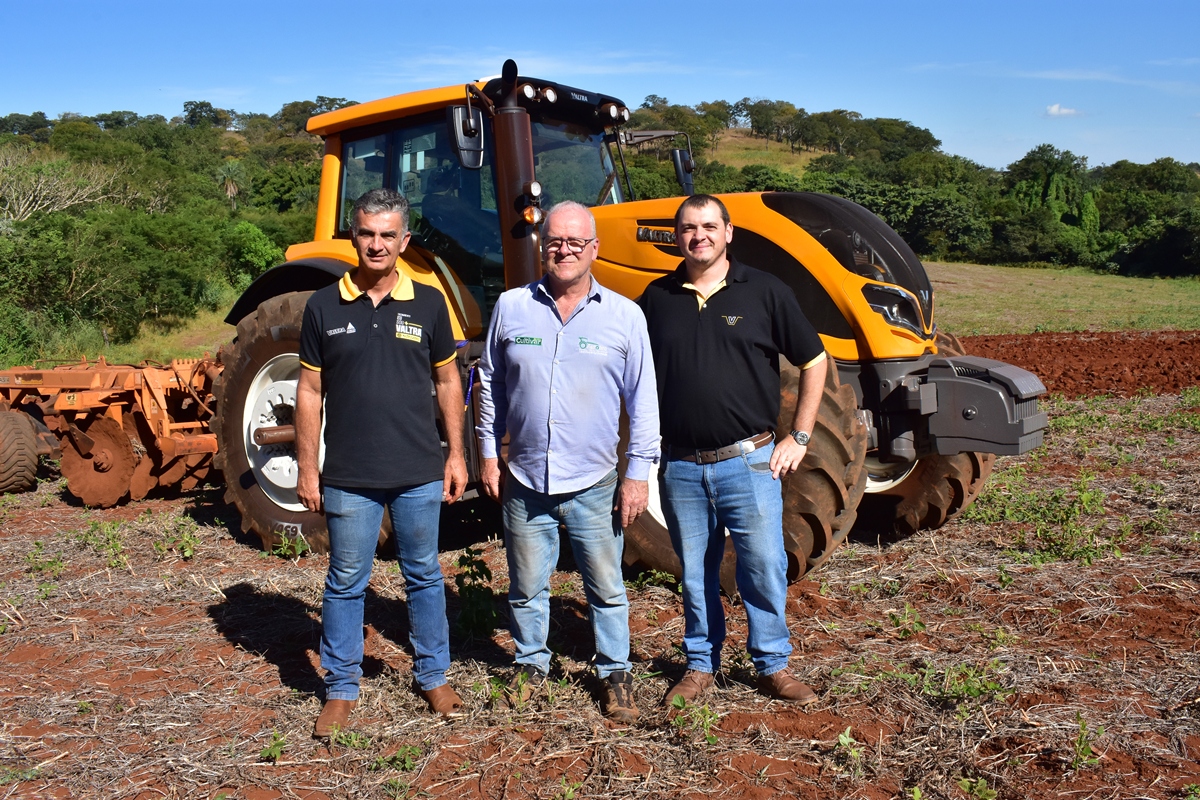 O Test drive foi realizado em uma propriedade rural no município de Jardinópolis, no estado de São Paulo, com apoio de equipe de marketing da Valtra e da concessionária Coopercitrus