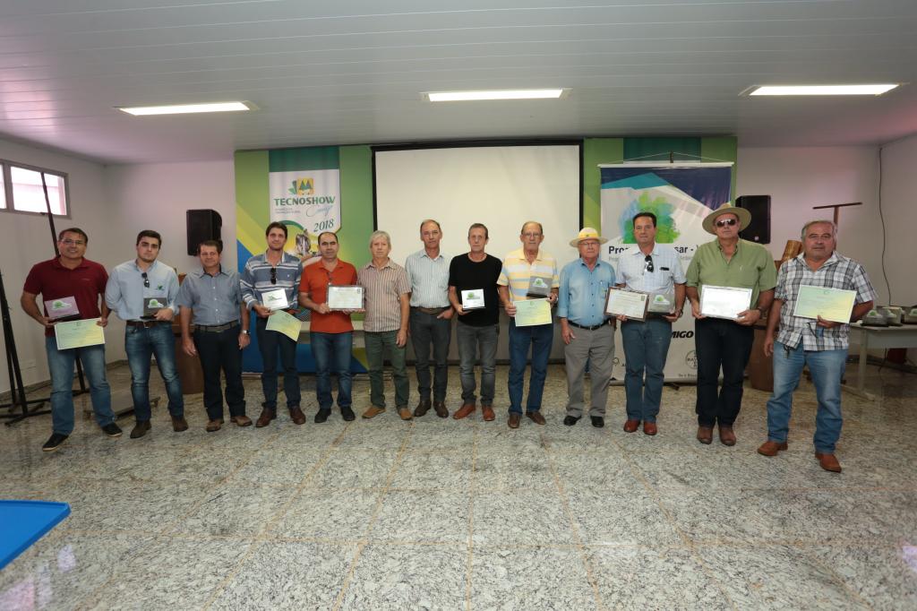 RTRS certifica 290 mil toneladas de soja de produtores de Goiás