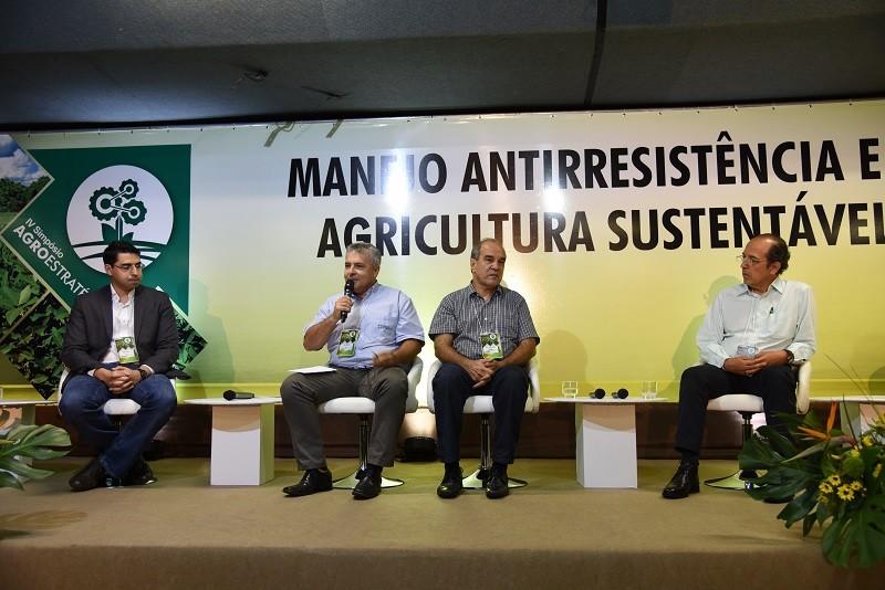 Em busca de alternativas ao controle químico