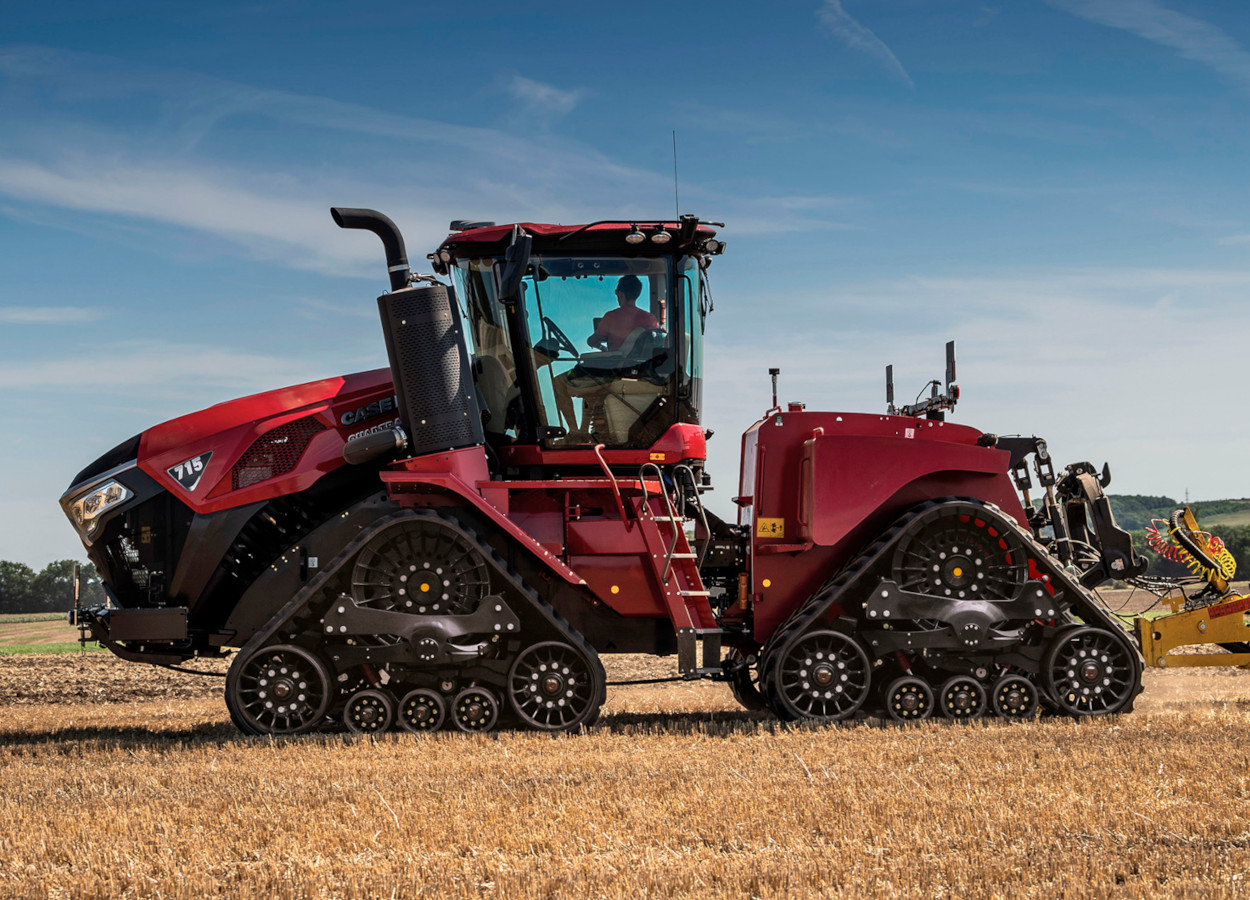 Trator Case IH Quadtrac 715