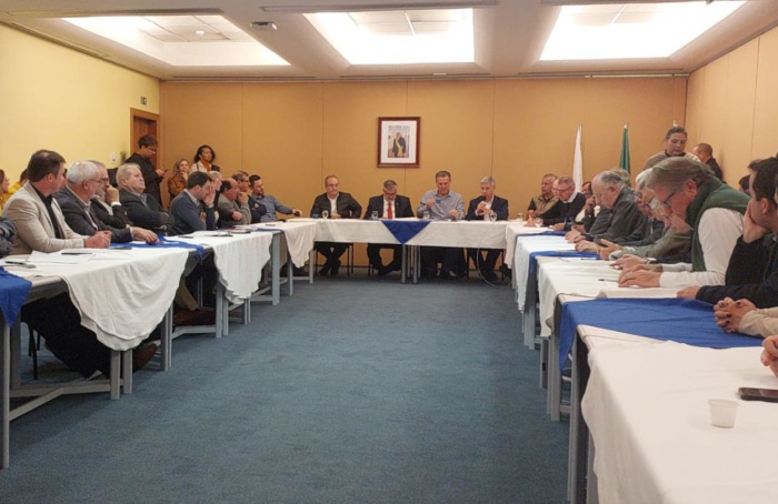 Cooperativas gaúchas debatem medidas de apoio com o governo federal