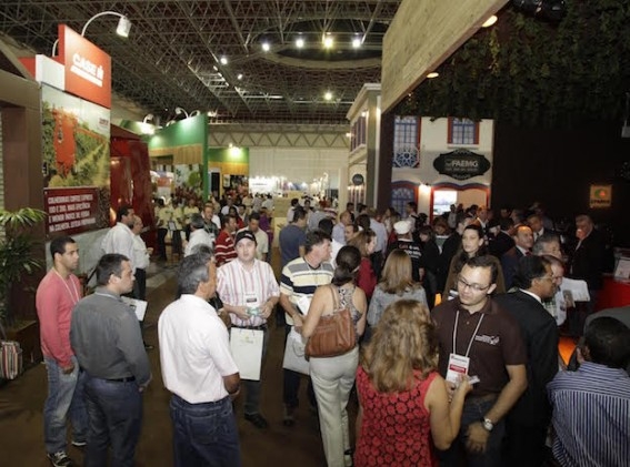 Emater-MG organiza caravana de produtores para a Semana Internacional do Café em Belo Horizonte