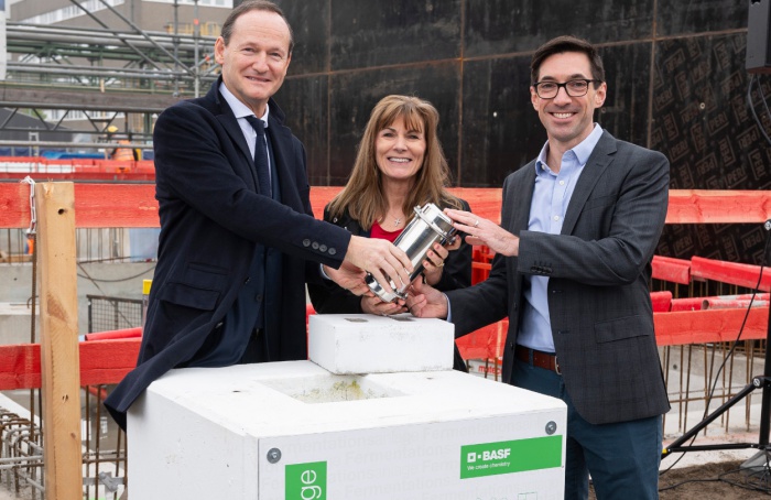Time capsule marks the beginning of a new chapter at BASF in Ludwigshafen
