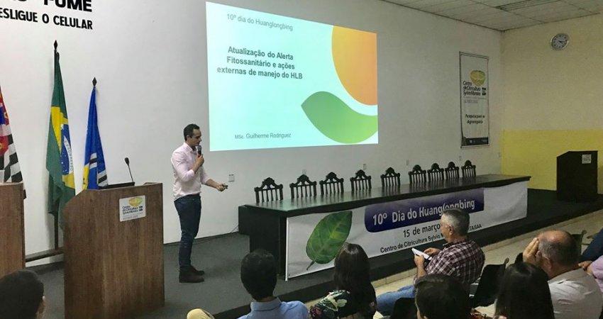 Palestras do Fundecitrus abordam importância do controle conjunto do greening em evento sobre a doença