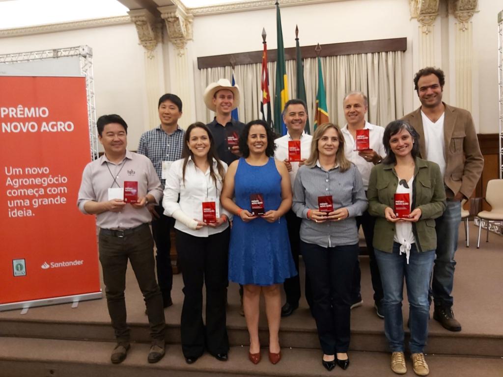 Santander e Esalq/USP revelam vencedores do Prêmio Novo Agro