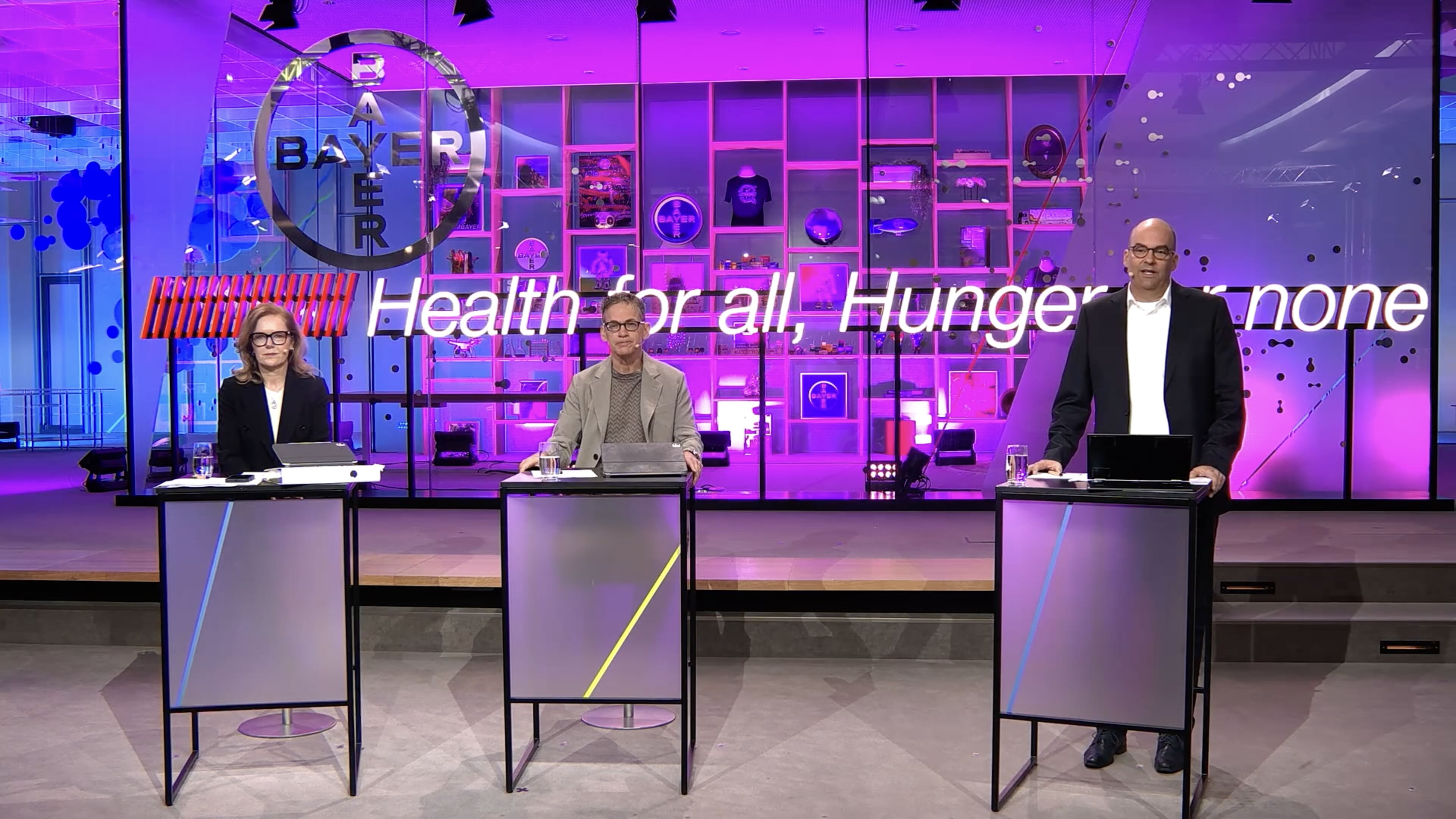 Judith Hartmann,&nbsp;Bill Anderson e Michael Preuss