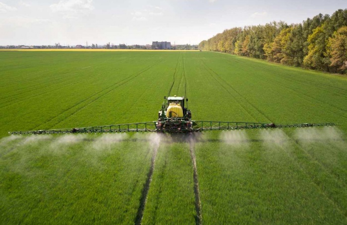 Área tratada com defensivos agrícolas aumenta 7,5% em 2025