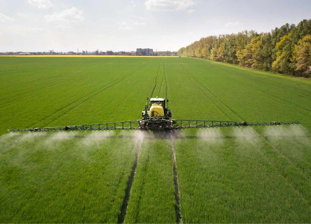 Área tratada com defensivos agrícolas aumenta 7,5% em 2025