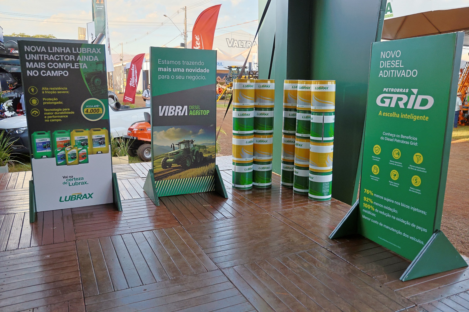Vibra presents Lubrax Unitractor and new Diesel Petrobras Grid