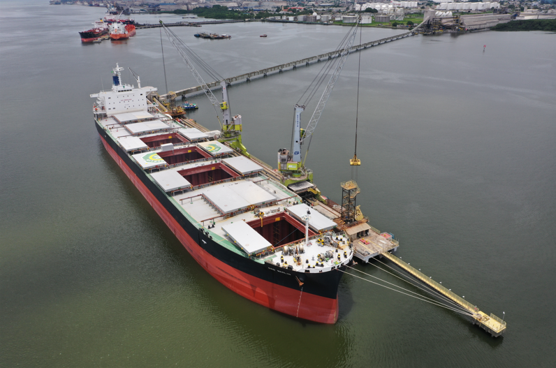 Terminal Fospar recebe o maior navio de fertilizantes do Porto de Paranaguá