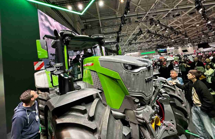 Fendt lança nova geração do trator 800 Vario na Agritechnica 2025