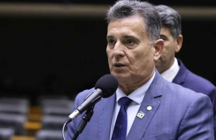 Comissão aprova projeto que mantém Bolsa Família para safristas