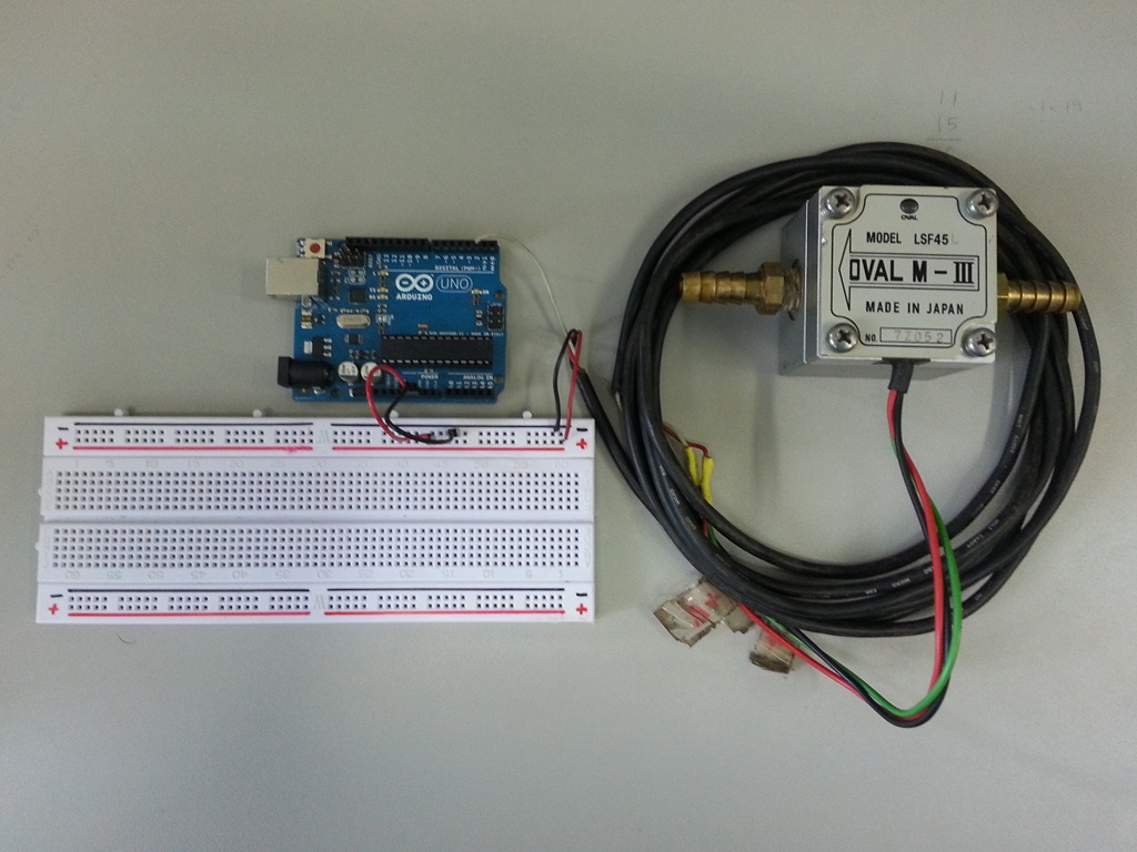 Conexão do sensor de fluxo e placa Arduino para testes. 
