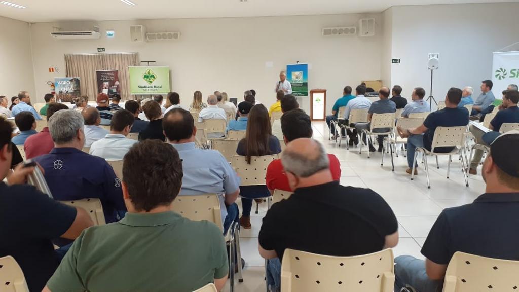 Evento na região noroeste do RS apontou entraves e oportunidades no trigo