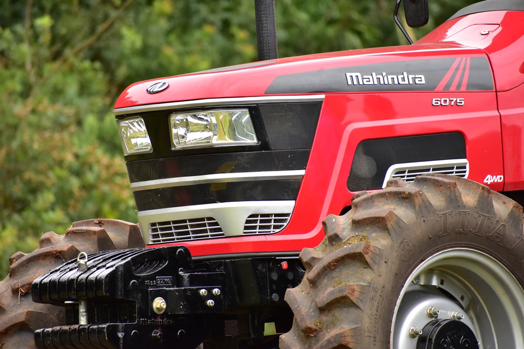 A Mahindra comercializa pelo mundo, mais de 300 mil tratores por ano