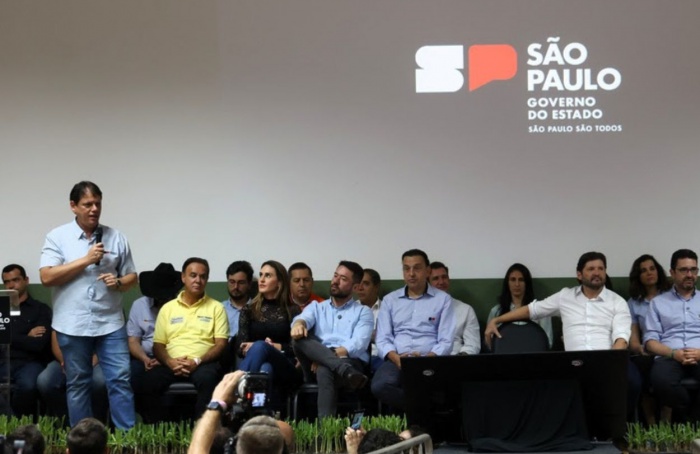 SP anuncia pacote de R$ 455 mi para crédito e seguro no agro