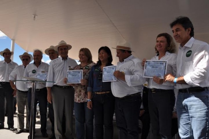 Renovado programa de incentivo aos produtores de algodão durante abertura da Bahia Farm Show 2015