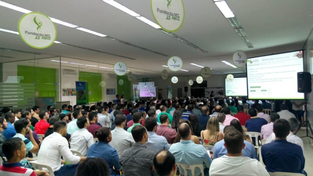 Fundação MT difunde informações agrícolas para mais de duas mil pessoas em Mato Grosso