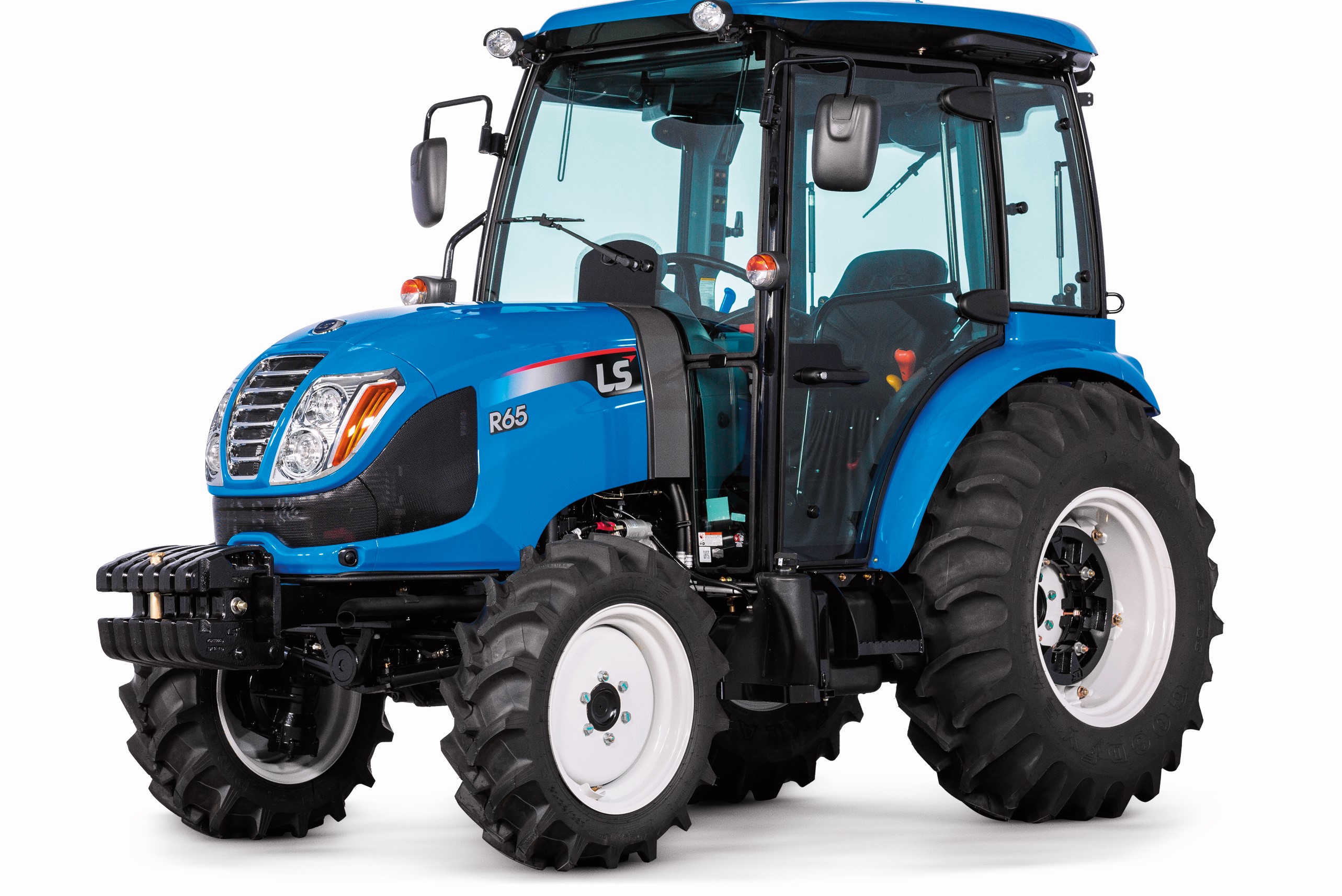Perto de completar nove anos, LS Tractor marca presença no Show Rural Coopavel 2022
