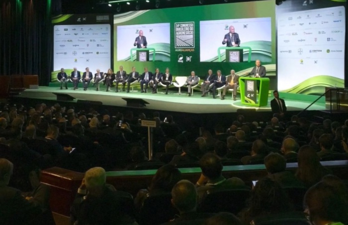 Congresso Brasileiro do Agronegócio reúne lideranças do setor
