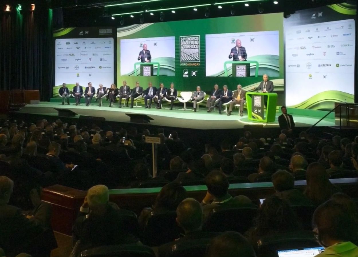 Congresso Brasileiro do Agronegócio reúne lideranças do setor
