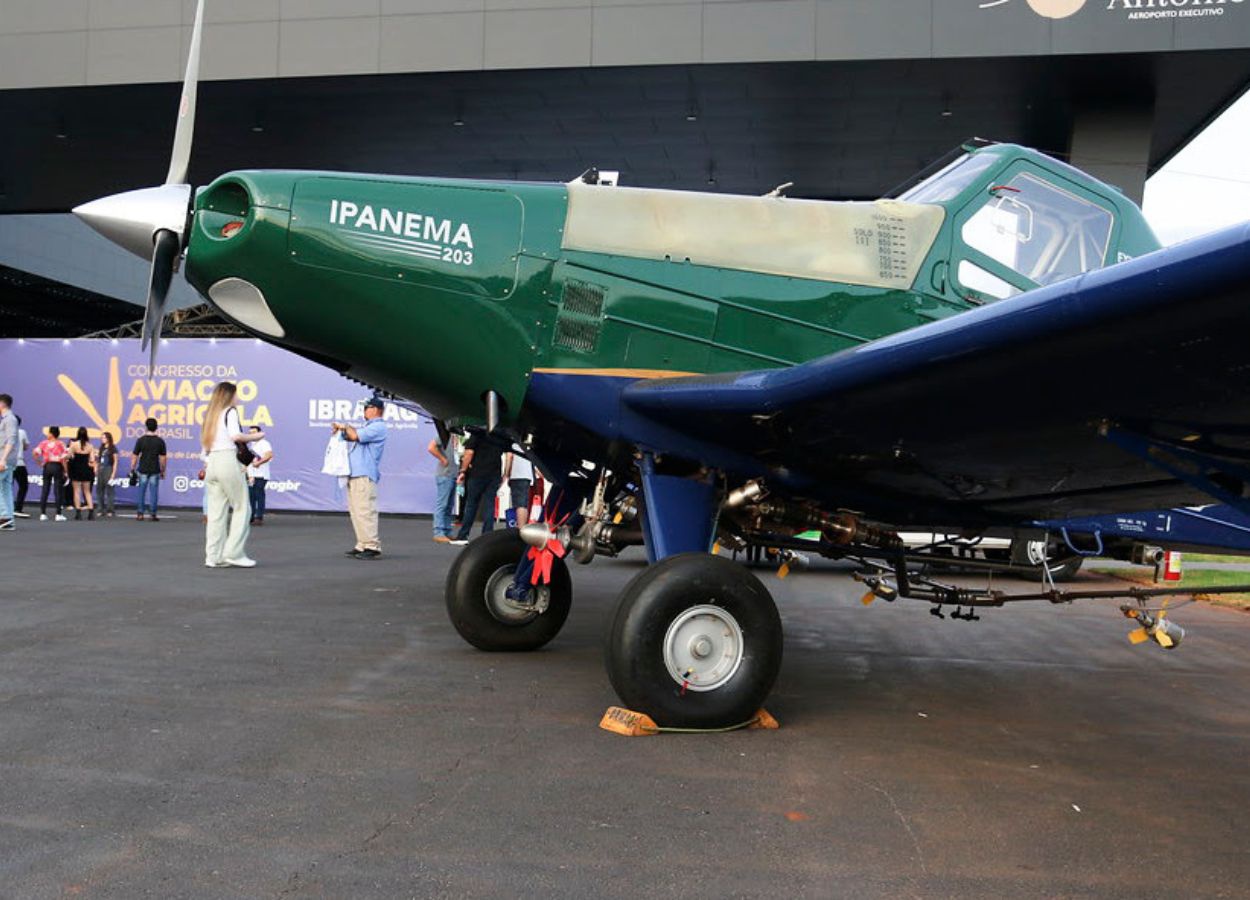 Anac realiza webinar sobre boas práticas com o Embraer Ipanema