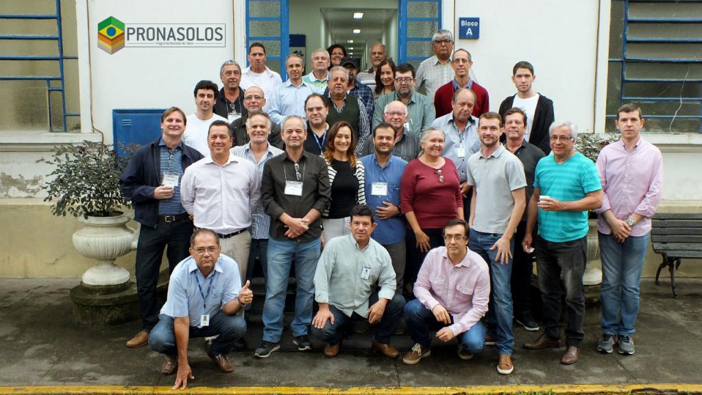 Em momento inicial, Pronasolos reúne cientistas no Rio de Janeiro