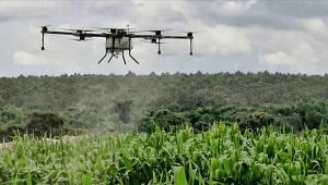 Empresas discutem o uso de drones na pulverização e no controle biológico
