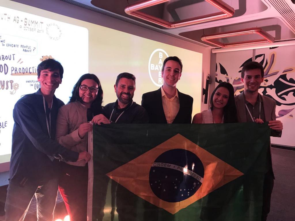 Encontro sobre segurança alimentar para 100 jovens líderes mundiais tem início em Bruxelas