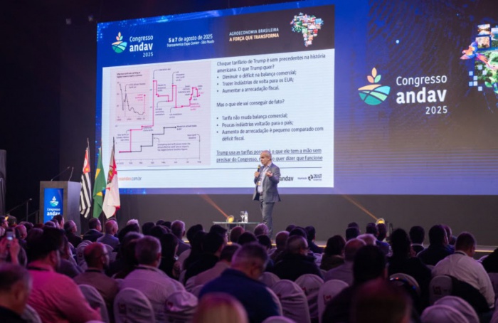 Painel debate acesso ao mercado no 15º Congresso Andav