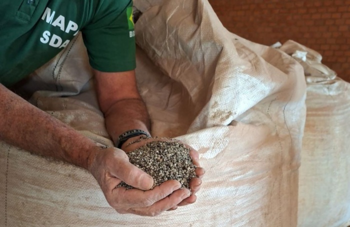 Ação apreende 217 toneladas de fertilizantes adulterados em MT