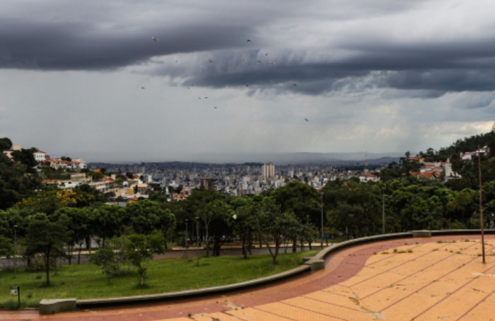 Ciclone extratropical pode intensificar chuvas em Minas Gerais