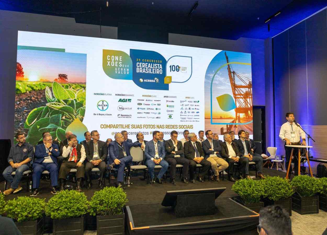 Setor cerealista debate futuro em Congresso da Acebra