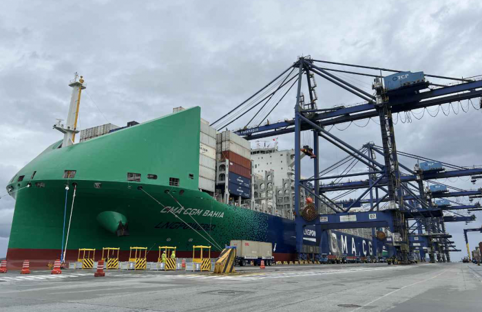 Terminal de Contêineres de Paranaguá recebe pela primeira vez um navio movido a GNL