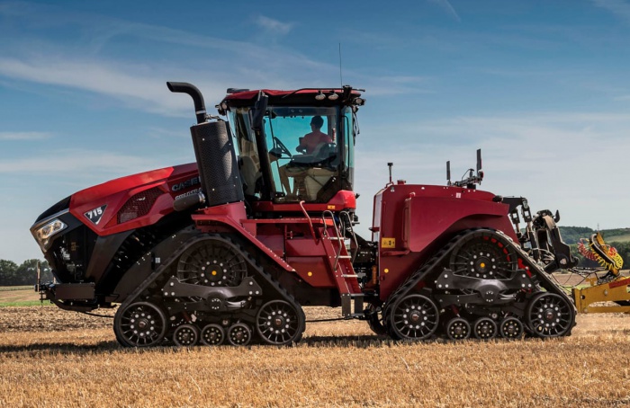 Case IH Quadtrac 715 conquista dois prêmios Red Dot 2025