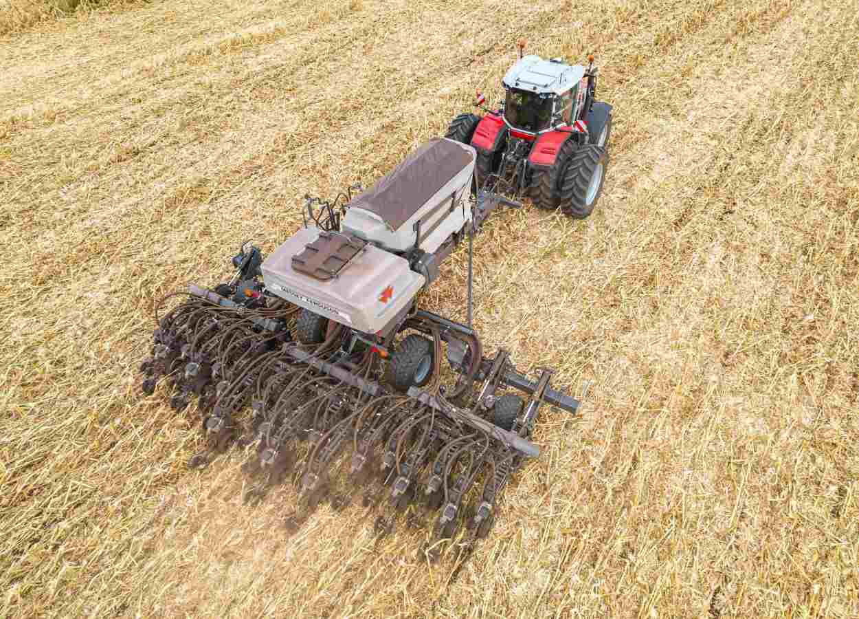 Tecnologias embarcadas otimizam operações agrícolas do plantio à colheita