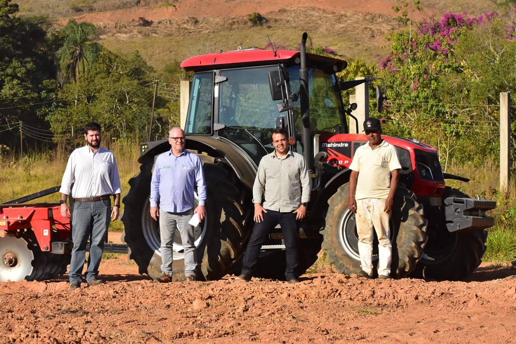The test was carried out at Fazenda Santana, located in the district of Sarandira, in the municipality of Juiz de Fora, Minas Gerais