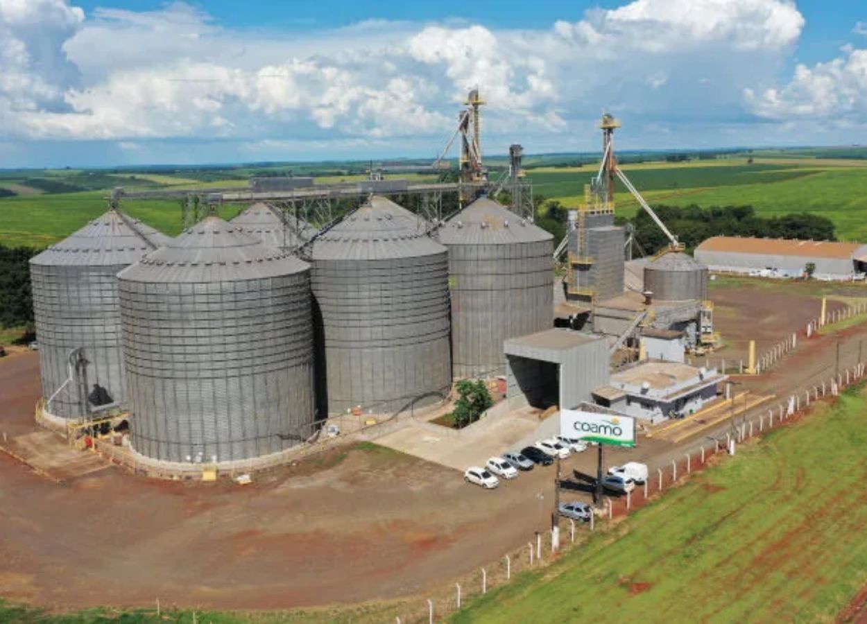 Coamo amplia estrutura de recebimento de grãos no Paraná