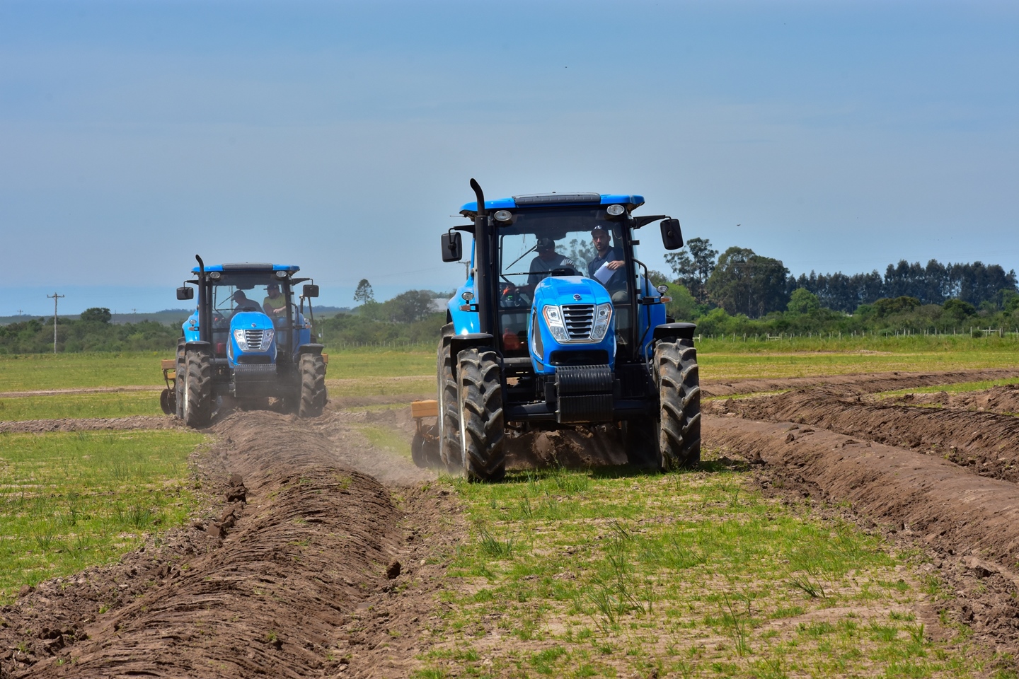 O modelo H125 é o principal produto da LS na região, principalmente porque atende várias necessidades dos arrozeiros&nbsp;&nbsp;