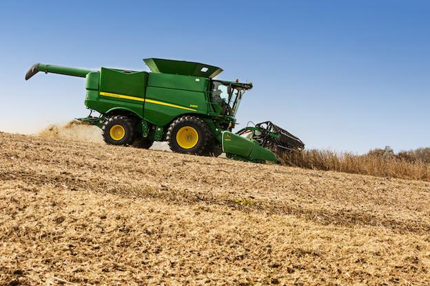 Abertura oficial da colheita da soja tem apoio John Deere