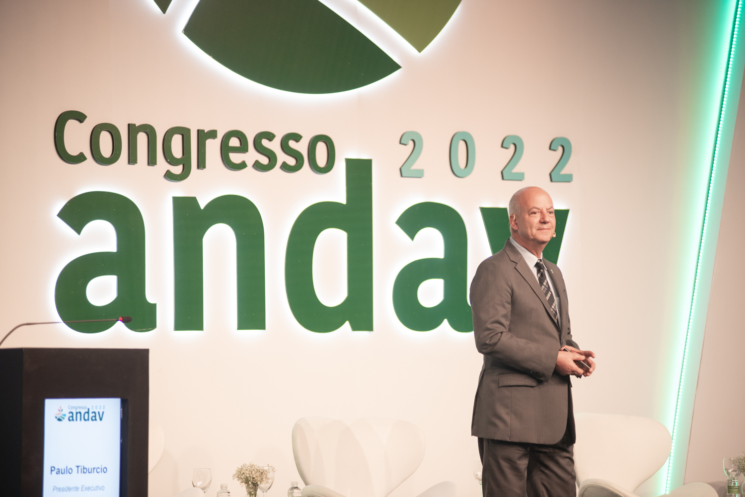 Empresas de distribuição de insumos agropecuários associadas à Andav faturaram R$ 112,6 bilhões em 2021