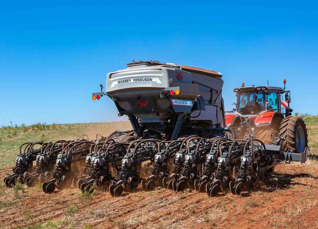 Plantadeiras com tecnologia elevam a qualidade do plantio
