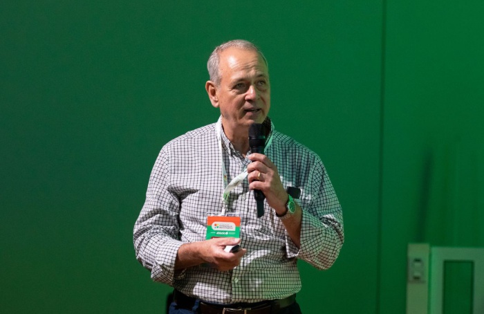 Evento em São Paulo debate adaptação das plantas a nutrientes